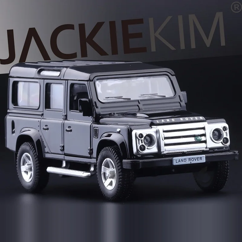 High Simulation Exquisite Diecasts&Toy Vehicles RMZ city Car Styling Defender Off-Road SUV 1:36 All