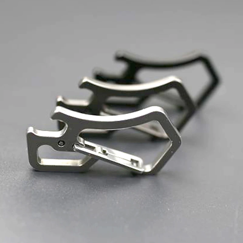 

H1042 Outdoor Multifunction Bottle Opener Press Keychain Machinist Elastic Ring Quick - Release EDC