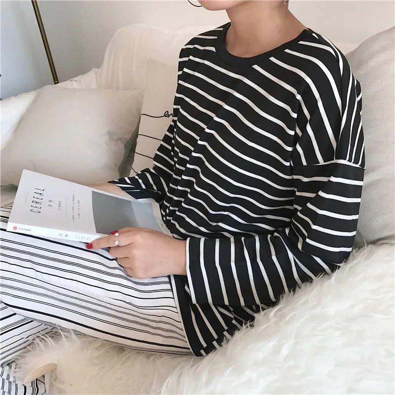 

Women 2019 Autumn New T Shirt Womens Long Sleeve Classic Striped T-shirts Korean Tshirt Fashion Loose Sweet Student Females Tops