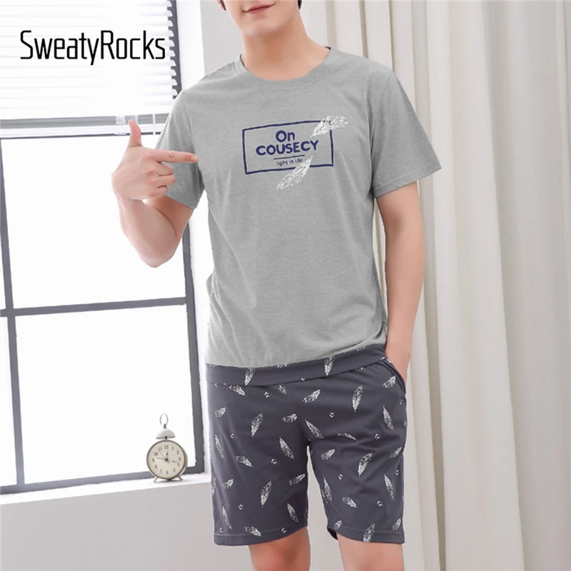 

SweatyRocks Men Feather And Letter Print Pajama Set Short Sleeve Tops Mens Nightwear 2019 Summer Casual Sleepwear