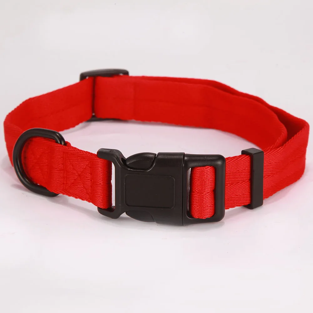 dog collar red
