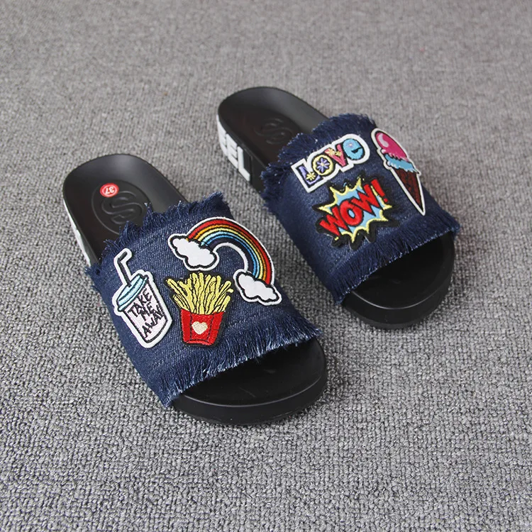 Sandalias Mujer фри и мороженое украшения вьетнамки женские мультфильм летние джинсовые сандалии брендовые дизайнерские бахрома тапочки Y200