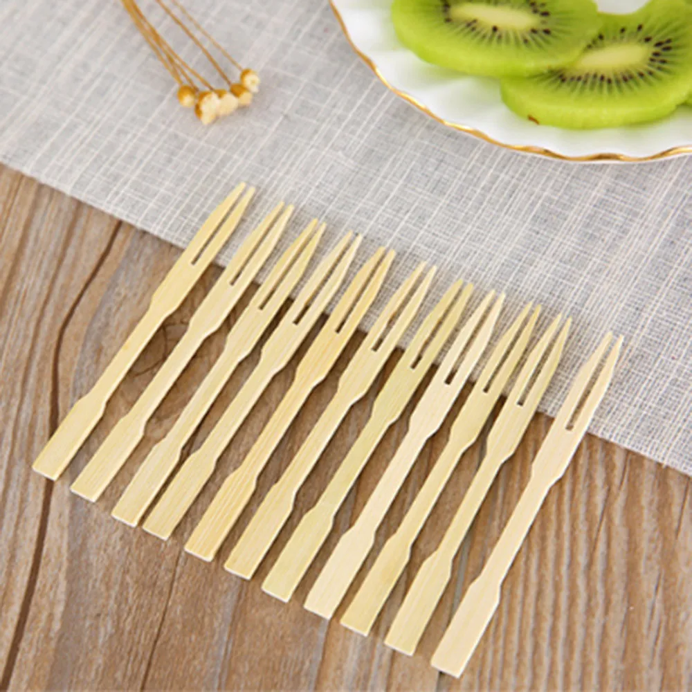 

80PCS disposable bamboo dining fork fruit stick finger food pick fork beige cocktail bar party dessert utensils disposable M4