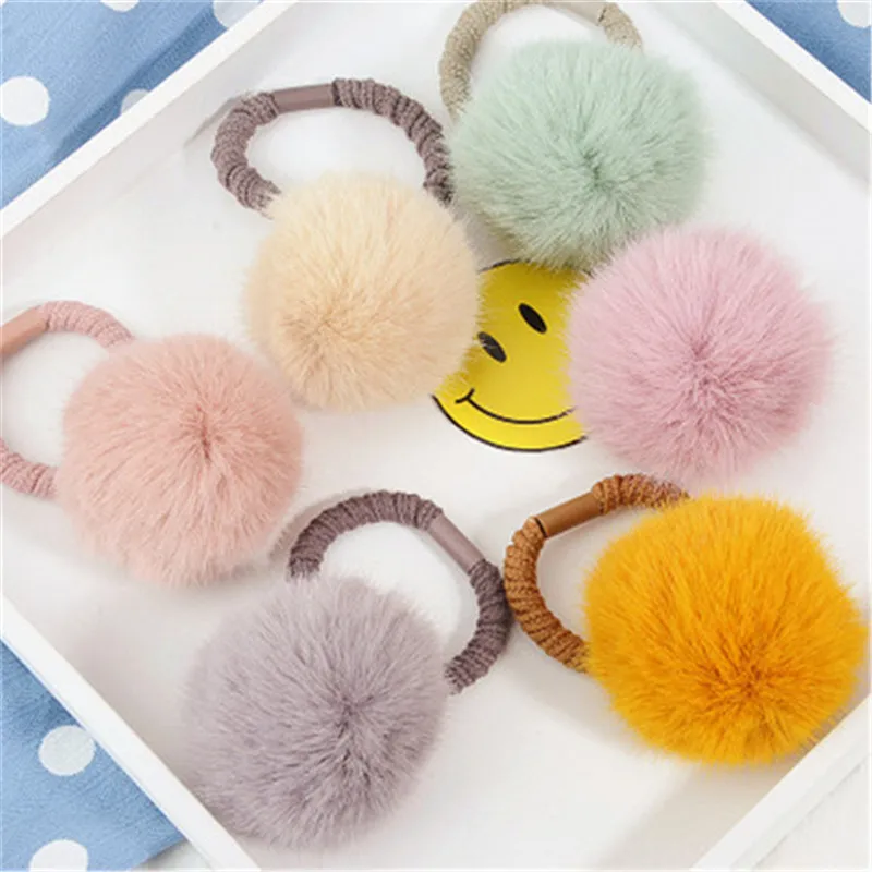 

New Korean Version of the Winter Hair Ball Hair Ring Children Cute Plush Rubber Band Hair Accessories
