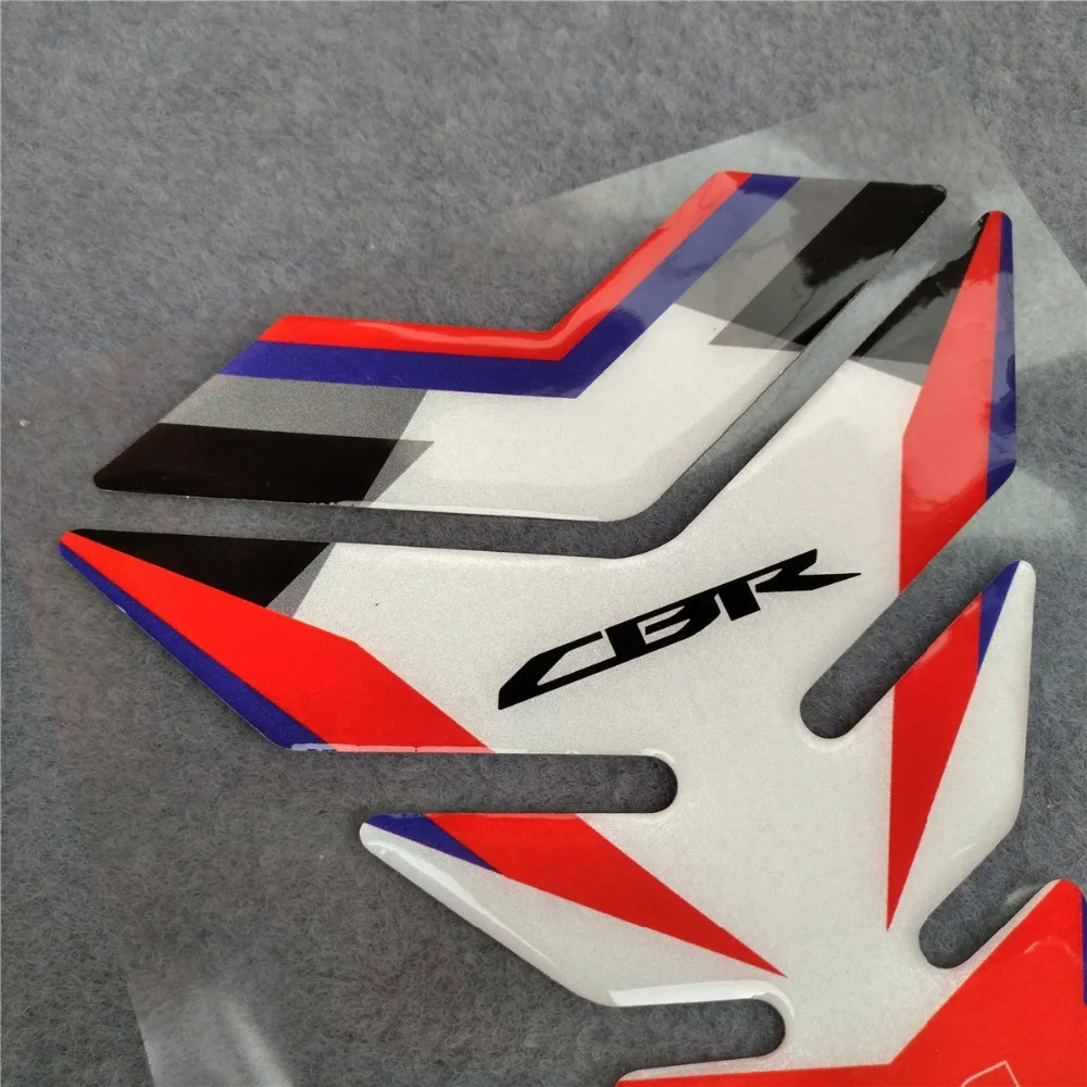 4 (4)