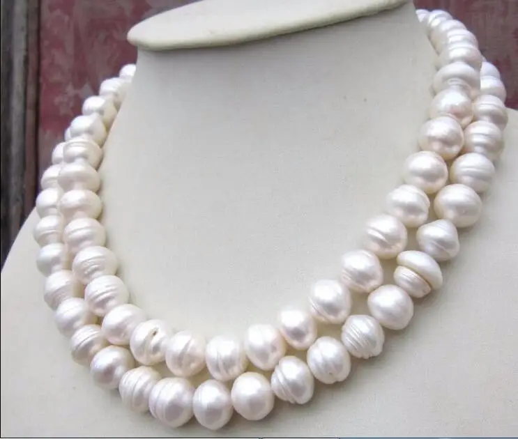 Beautiful 36" 10-11 mm natural white pearl necklace 50"