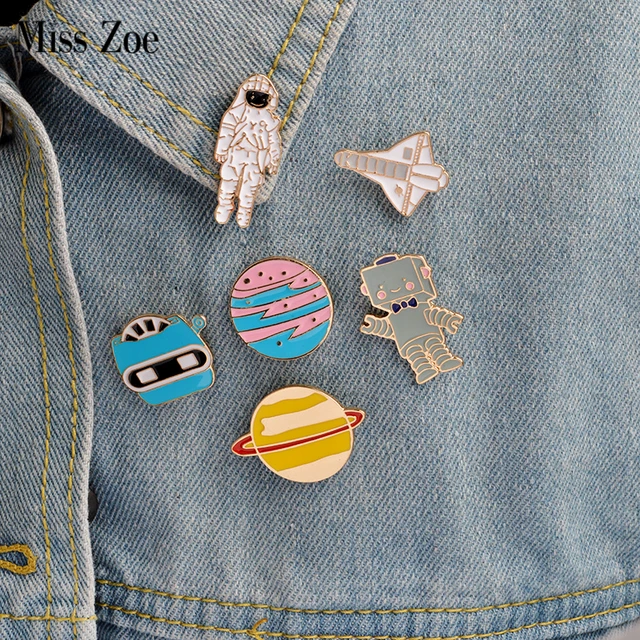 6pcs/set Astronaut Robot Planet Space shuttle Universe Warfare Brooch Denim Jack 6pcs/set Astronaut Robot Planet Space shuttle Universe Warfare Brooch Denim Jack