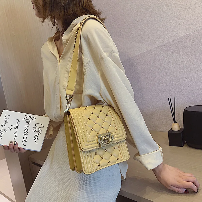 

New PU bag versatile shoulder messenger bag fashion button nails rhombic texture chain small square bag large capacity handbag