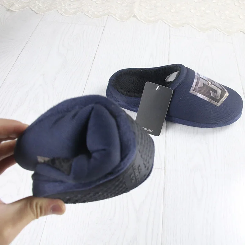 7460811745_443880755