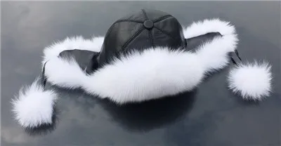 Натуральным лисьим мехом меховые шапки-бомберы с шляпа из натуральной кожи для Для женщин зима ухо енота меховая шапка - Цвет: White  Black