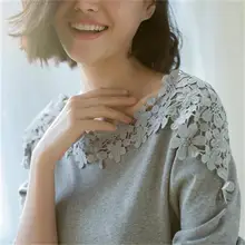 Весна и осень новые женские популярные модели корейская мода тонкий большой размер кружева хлопок длинный рукав джемпер футболка