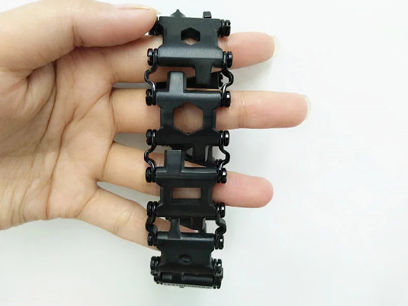 Bracelets (11)