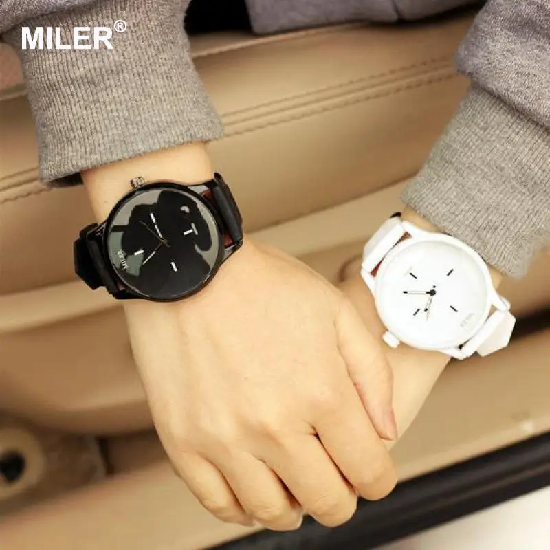 

Minimalism Original Soft Silicone Strap Jelly Quartz Watch Wristwatches for Women Ladies Lovers Rubble Watches Black White