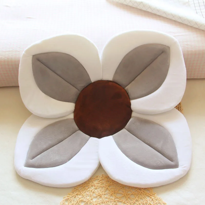 Baby Blooming Flower Bathtub Foldable Appease Bath Tub Infant Newborn Bath Seat Cushion Non-slip Soft Shower Seat Pad Accessory