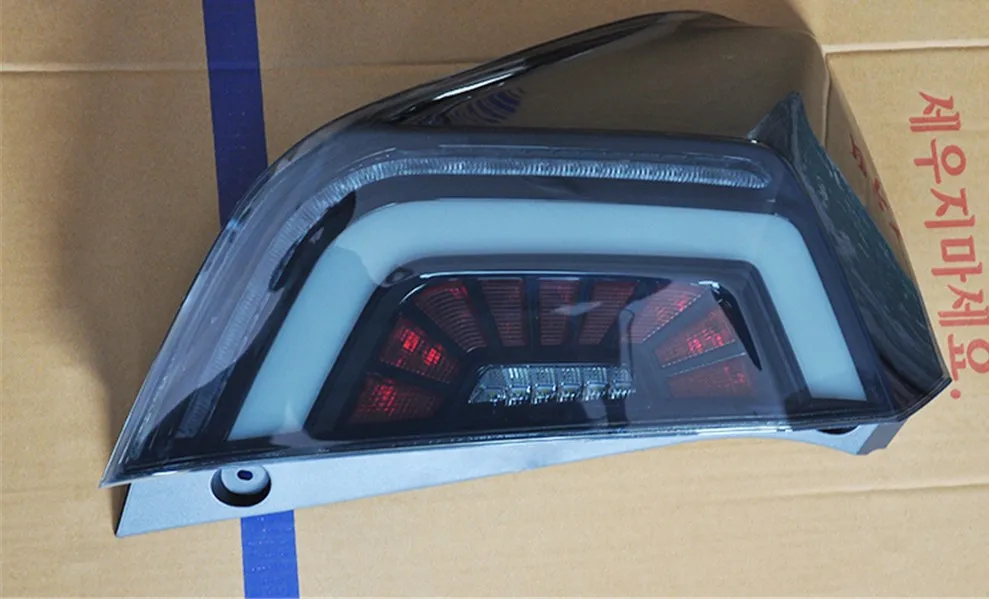 Cscsnl 1 пара автомобиль хвост светильник для Honda JAZZ Fit светодиодный фонарь светильник с DRL+ Реверс+ задний тормоз