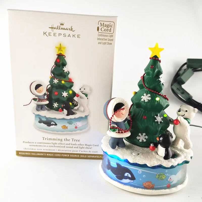 

Trimming the Tree Action Figure Collectible Model Toy christmas tree ornament toys with music
