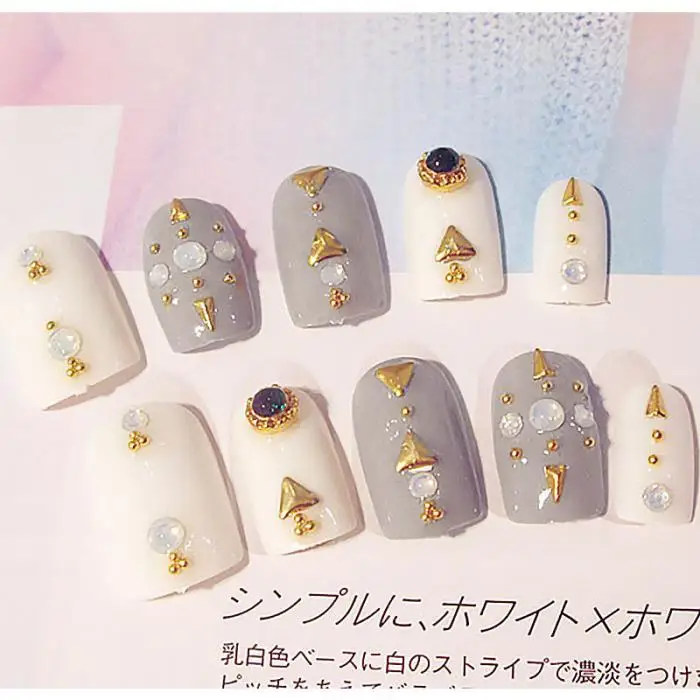 Леди Мода серый цвет накладные ногти короткий размер накладные ногти искусство советы с клеем девушки индивидуальность 3D заклепки накладные ногти из акрила