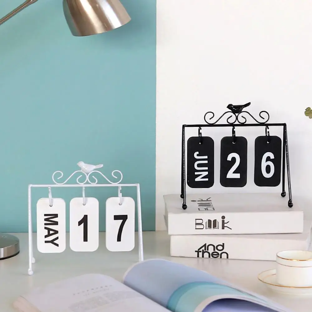 

Fashion Iron Simulated Bird Page Turning Calendar Home Office Desktop Decor Gift