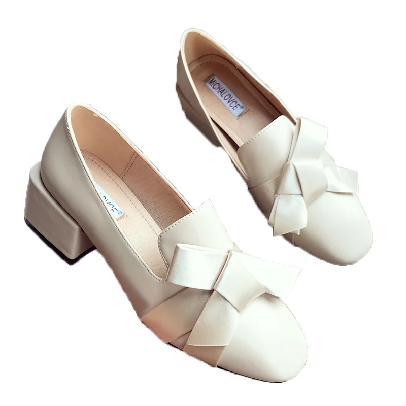 

2019 new spring single shoes female thick with gentle late night fairy retro British wind female middle with