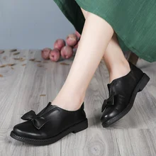 Женская обувь; Новинка; винтажная женская обувь ручной работы из натуральной кожи на плоской подошве; мягкая обувь на плоской подошве с круглым носком и бантом