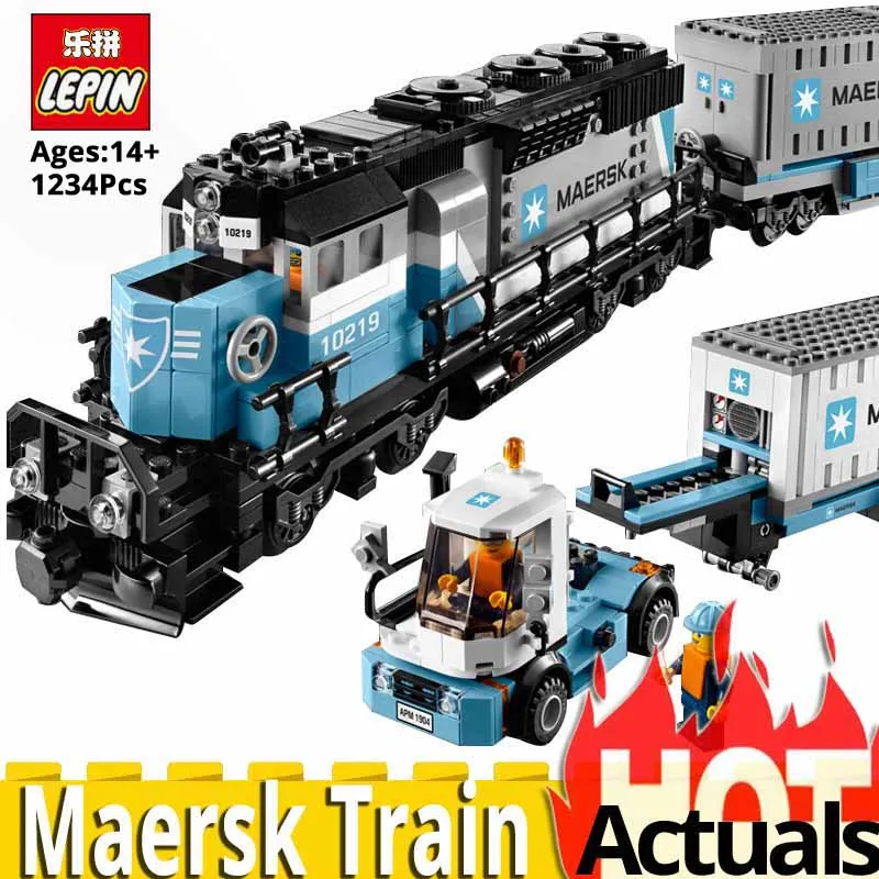 

KAZI Technic Series 98101 Electric Maersk Train Model Compatible creator Building Blocks Bricks Educational toys merry christmas