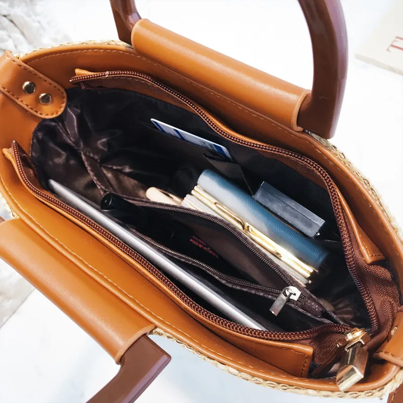 الكتف حقيبة المرأة حقائب القش المطرزة حمل لسيدة الأزياء النسيج حقيبة الإناث Crossbody حقيبة الأعلى مقبض حقائب النساء الكتف حقيبة المرأة حقائب القش المطرزة حمل لسيدة الأزياء النسيج حقيبة الإناث Crossbody حقيبة الأعلى مقبض حقائب النساء