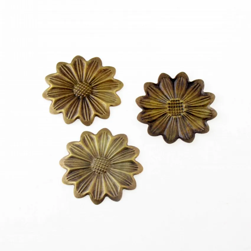 Free shipping 20Pcs Antique Bronze Flower Wraps Connectors Metal Crafts Gift Decoration DIY