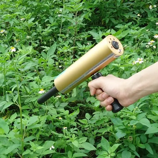 

The upgraded 2016 version High Accurate Powerful Long Range AKS Gold And Diamond Detector Metal Detectors