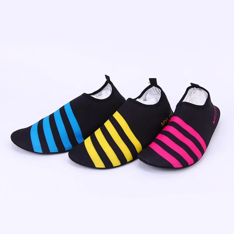 2018 جديد للجنسين في الهواء الطلق عاشق أكوا أحذية الرياضات المائية السباحة بحر الغوص أحذية الشاطئ المنبع الإرتحال بيرفوت الجلد أحذية