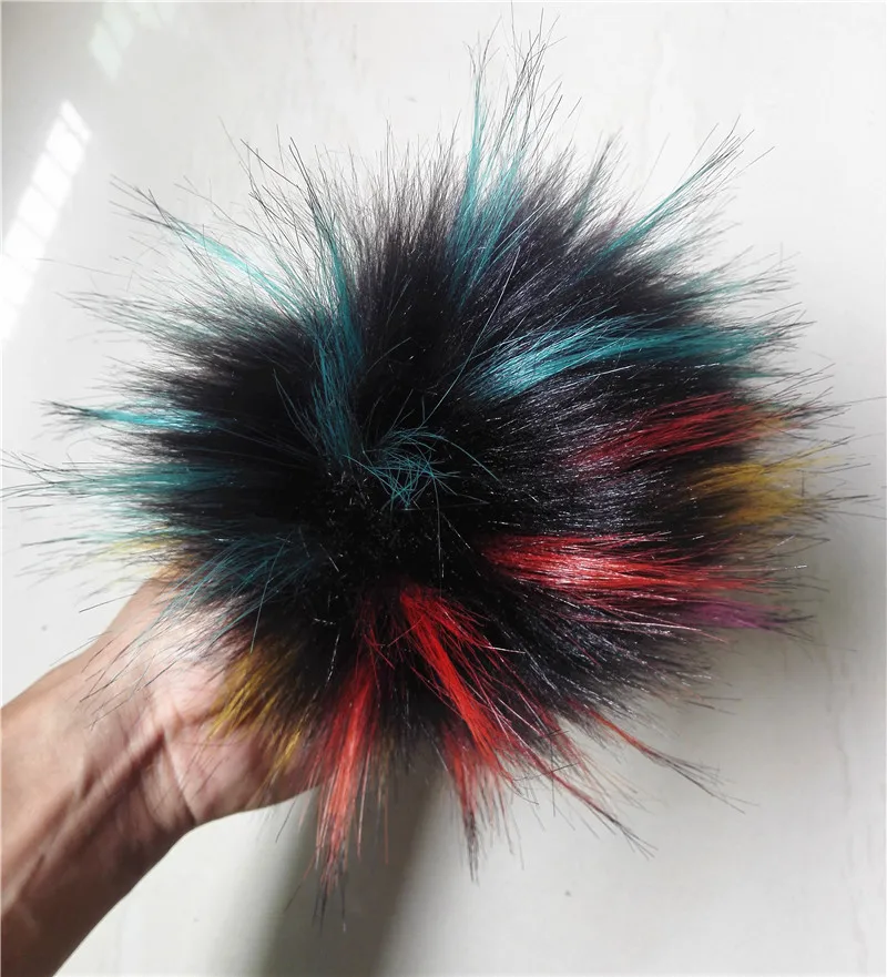 

15cm Artificial Pom Pom Rainbow Color Faux Fur Pompom For Knitted Beanie Skullies Cap Hat Imitation Fur Ball Christmas Gift