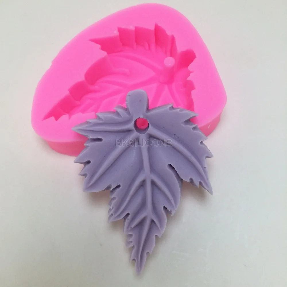 Buy Leaf pendant aroma wax tablets silicone mold