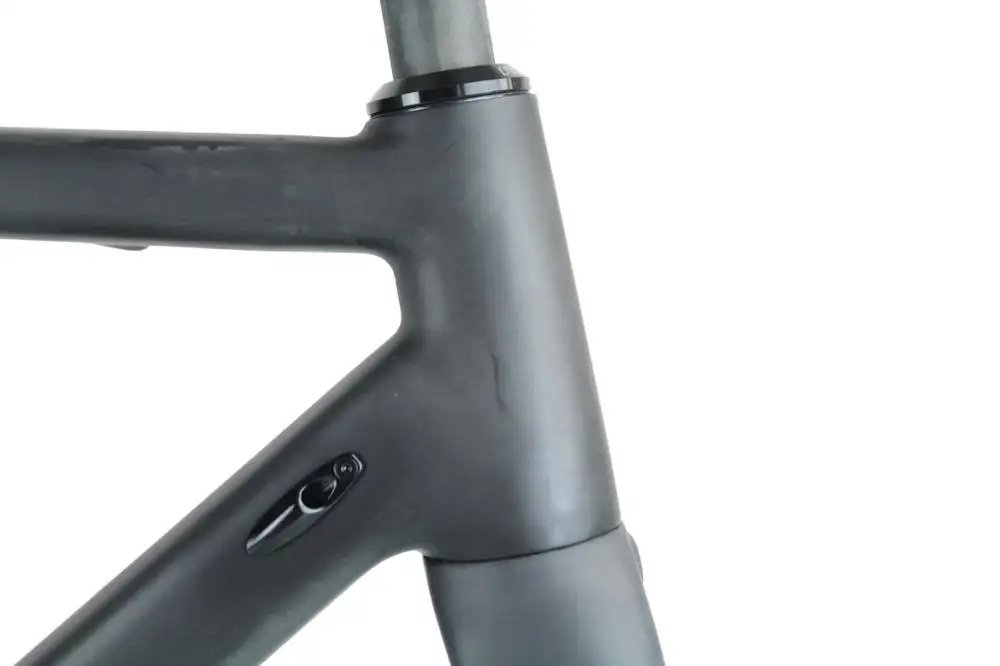 Clearance 2019 super light road carbon bike frame T1000 carbon road frame FM066 UD Matte 1