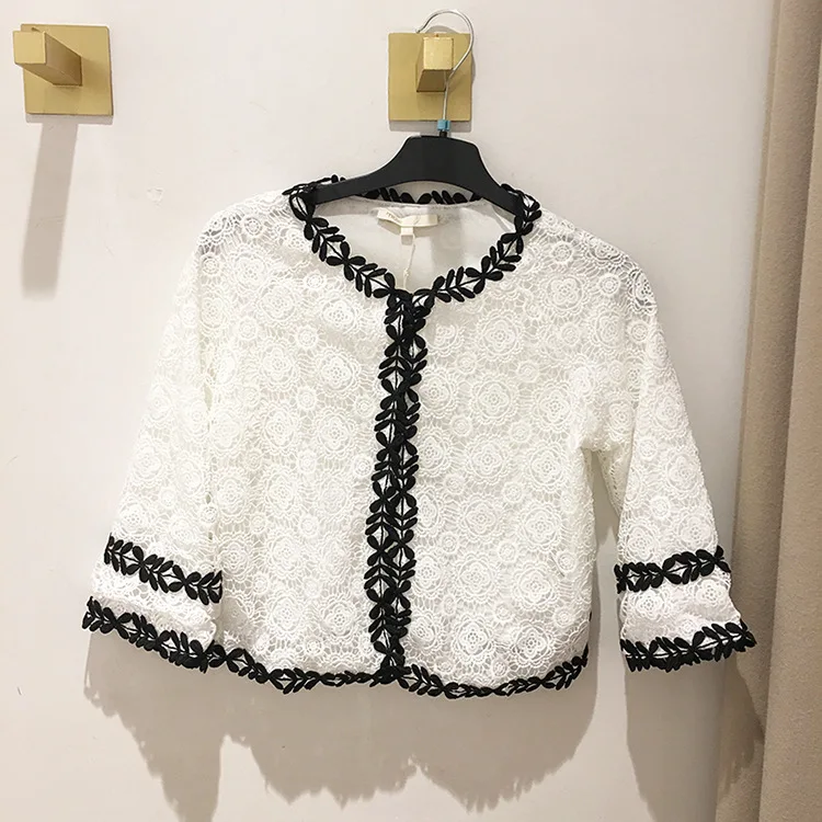 

New Spring and Summer Outerwear of 2019 Colour-collision Leisure Sleeve Bud Jackets Women Small Outerwear Hollow Out Coat