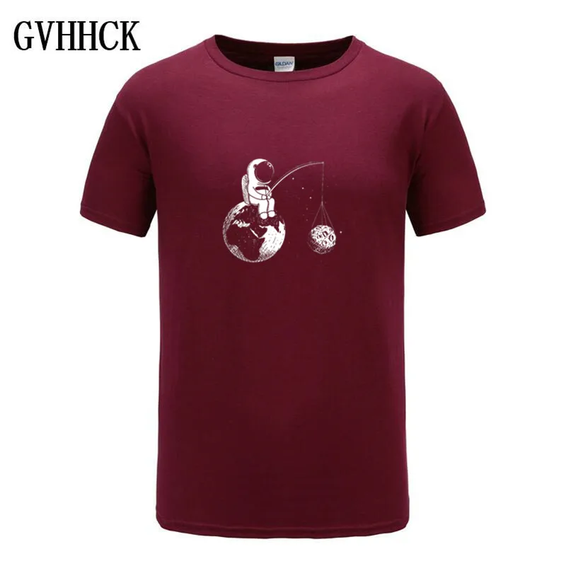 

GVHHCK creative design astronaut explore hook moon fashion t-shirt men summer funny print t shirt cotton casual tshirt black