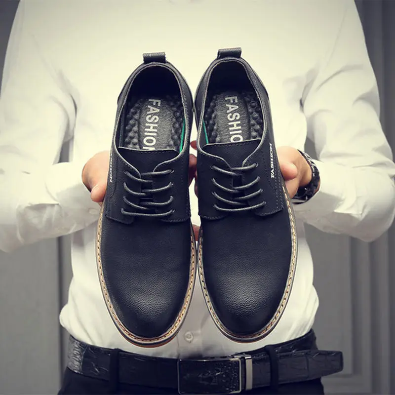 

2019 Men's shoes summer breathable casual leather shoes fashion business suit higher men's casual single shoes