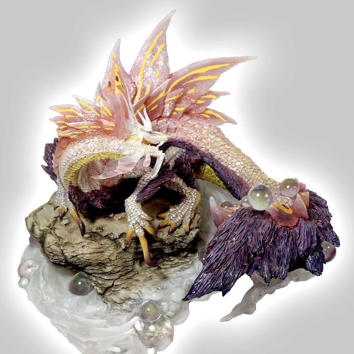 2018 New Monster Hunter Game Model Monster Hunter X Dragon Model Collectible Monster Figures Action