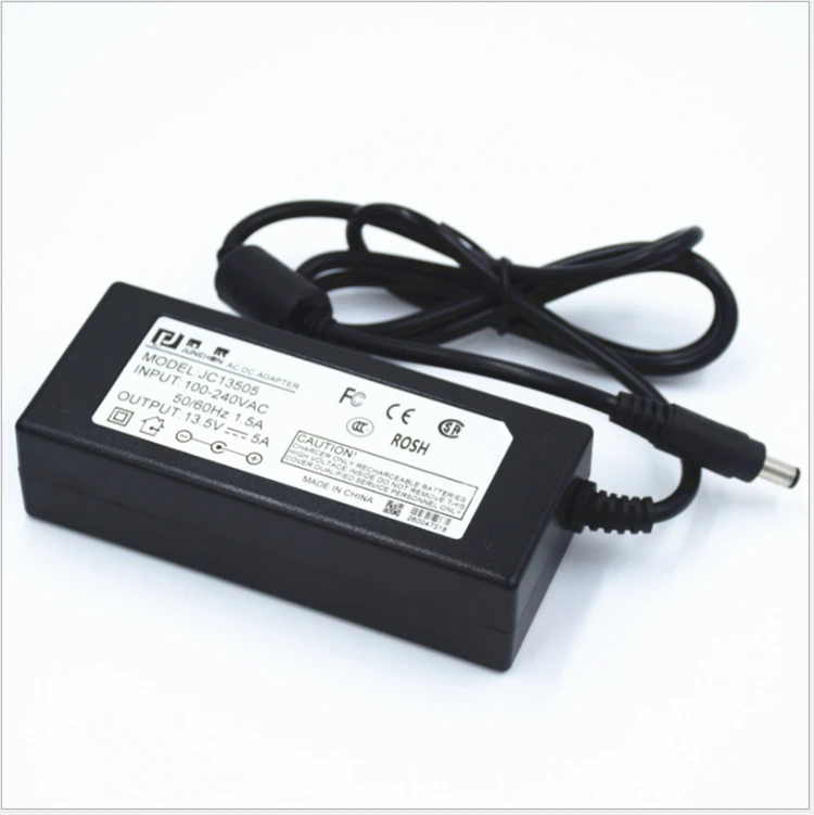 13.5VDC ленточный драйвер, 100-240Vac входной трансформатор, 68 Вт 13.5V5A Светодиодный источник питания, CE FCC указан с 5,5*2,1, 5*5*2,5 порт