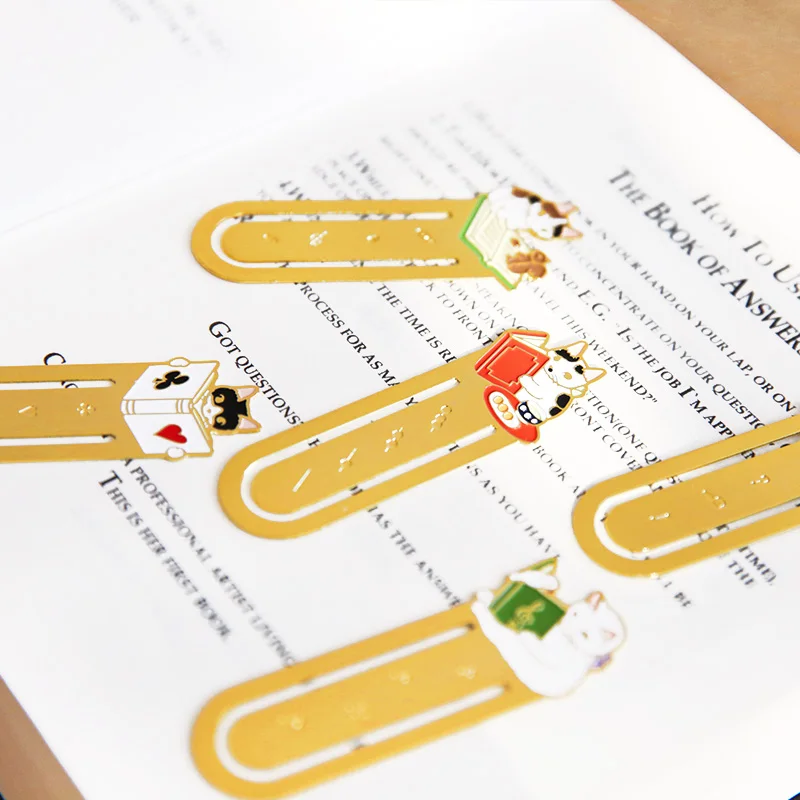 

Cute Cat Family Paper Bookmark Vintage Metal Book Bookmark Creative Gift For Kids Japanese Stationery Office & School Supplies