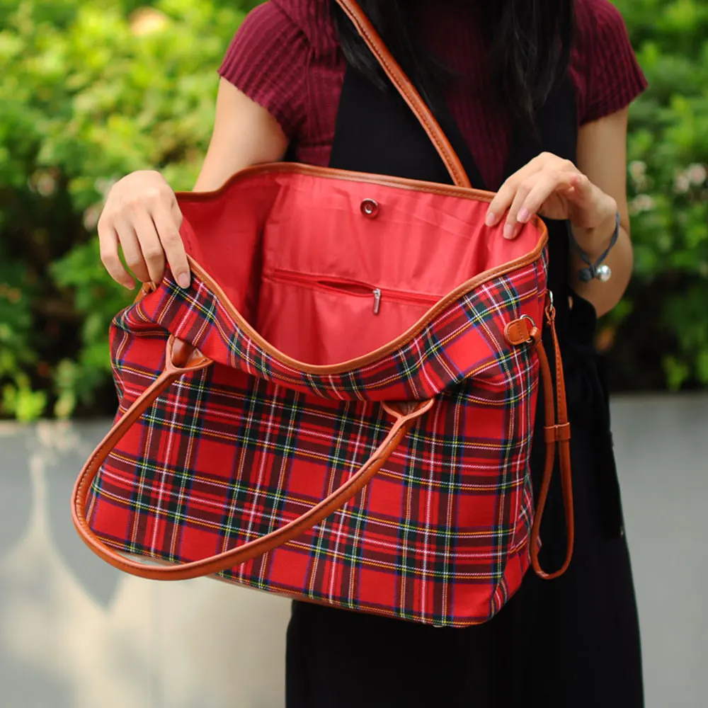 Women Handbag With Hasp Clother