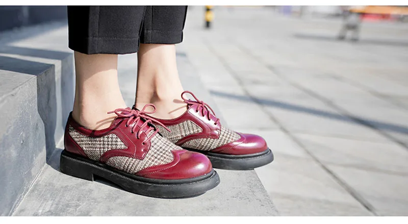Women Oxford Luxury Brogue Shoes Women Designers Lace Up FLock+Leather Office Lady Shoes Platform Casual Oxford Shoes For Women (41)