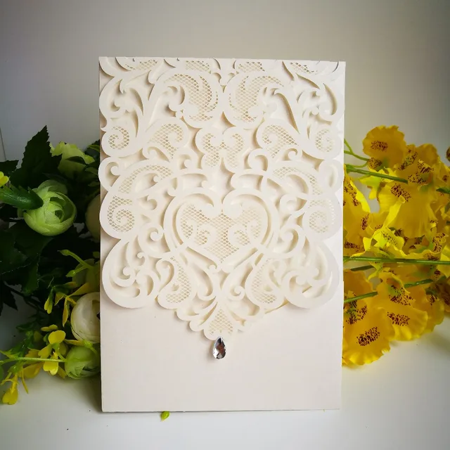 30pcs Wedding Invitations Card Laser Cut Mariage Cards 30pcs Wedding Invitations Card Laser Cut Mariage Cards Envelope Pearl Party Decoration Christmas