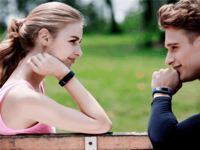 Fashion Smart Watch Dynamic Heart Rate Monitor Multiple Sport Pedometer for iOS Android Breathe Guide Remote Camera APP Download (19)