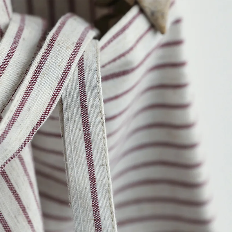 Striped Apron D28-7