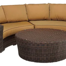 Роскошный дизайн набор мебели в гостинную патио изогнутое любовное сиденье с подушками