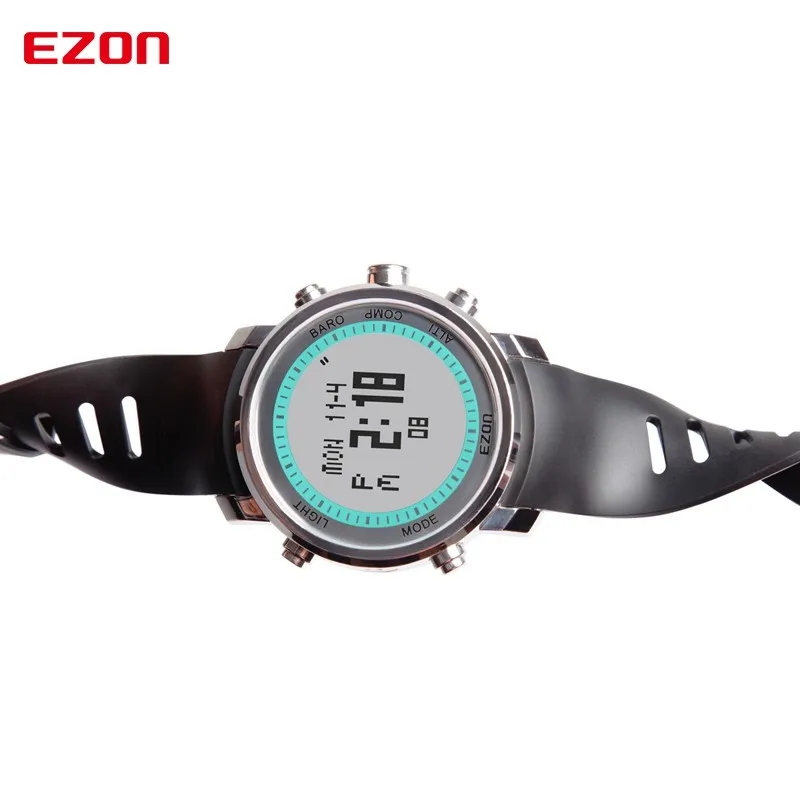 2016-Men-s-Military-Watch-Multi-Function-50M-Waterproof-Outdoor-Sports-Mountaineer-Watch-with-Altimeter-Barometer (4)