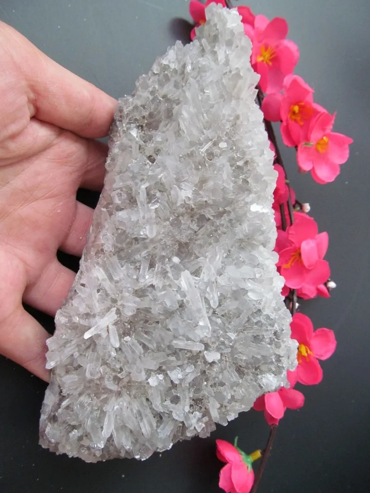

C72 Natural White Quartz Flowers Crystal Clusters Decoration Resistant Healing Stone Feng Shui Decoration 668g