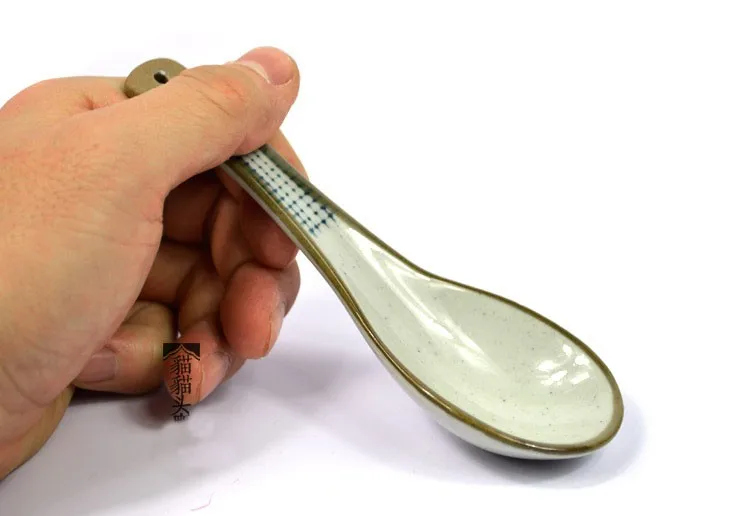 

1PC Ceramic Spoons Japanese Retro Style Under-glaze Spoon Tableware