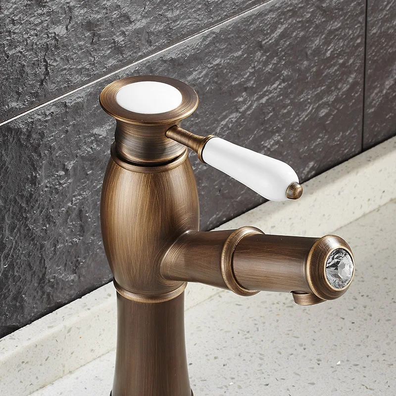 

Free Shipping Antique Bronze Bathroom Mixer Taps Pull out Basin Mixer Hot and Cold Kitchen Mixer with Sprayer 9095