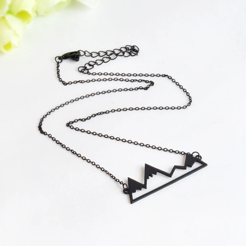 Amazon Popular Series Mountain Top Necklace Snowy Mountain Necklace Dainty Hiking Nature Outdoor Jewelry Mountain Climbing Gifts