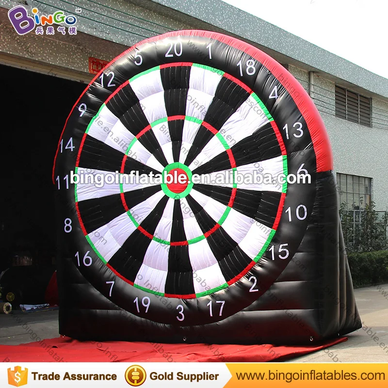 Free delivery 4 meters high giant inflatable soccer dart board for